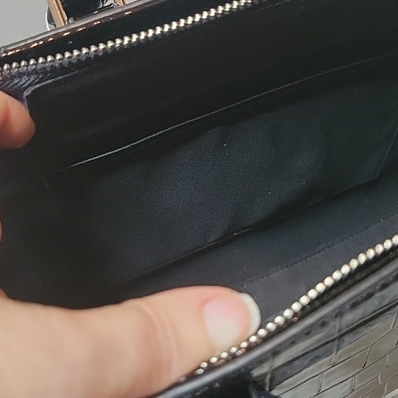 Black Leather Crocodile Purse  with Silver Hardware NWT - Picture 5 of 10